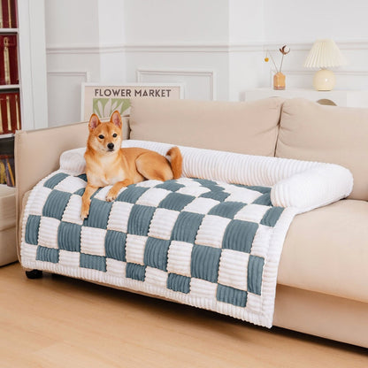 Cosy Plaid Dog Mat for Sofa & Floor - Anti-Slip Furniture Protector