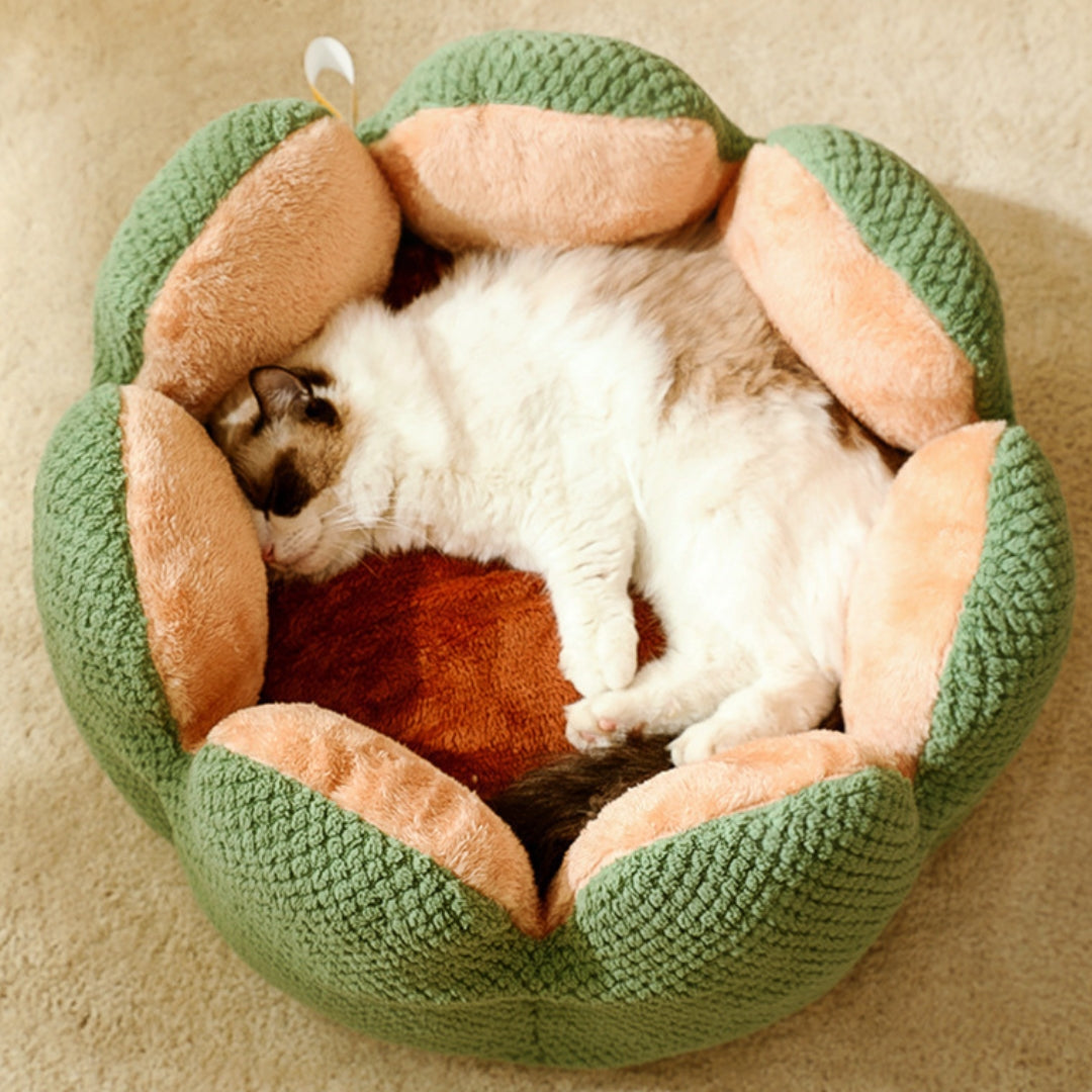 Fully Enclosed Nesting Bed - Cosy Plush Cat Cave Bed