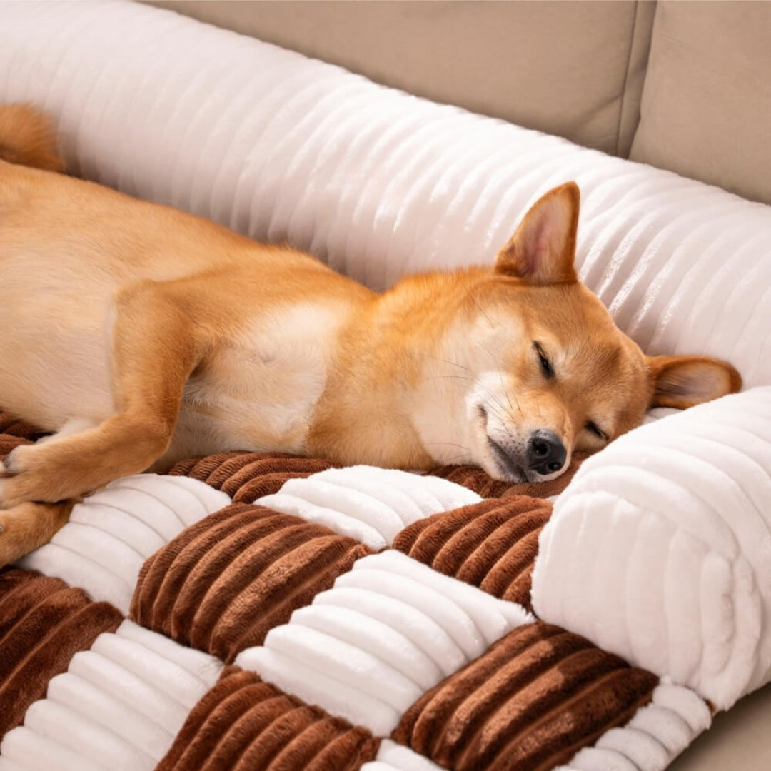 Cosy Plaid Dog Mat for Sofa & Floor - Anti-Slip Furniture Protector