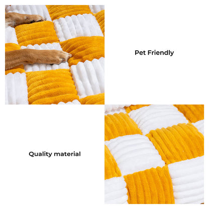 Cosy Plaid Dog Mat for Sofa & Floor - Anti-Slip Furniture Protector