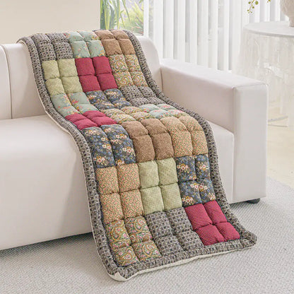 Quilted Floral Soft Pet Mat - Non-Slip Padded Sofa Cover